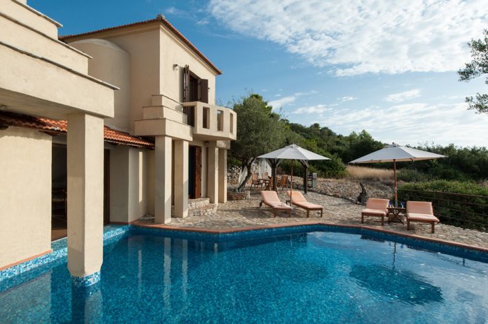 Image No.2-2 Bed Villa for sale