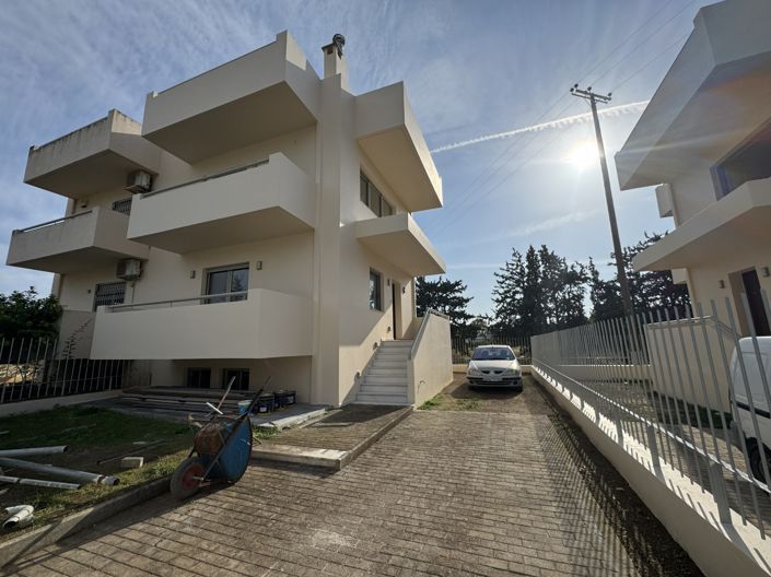 Image No.3-House for sale