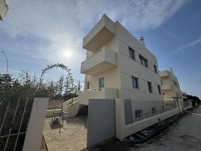 Image No.5-House for sale