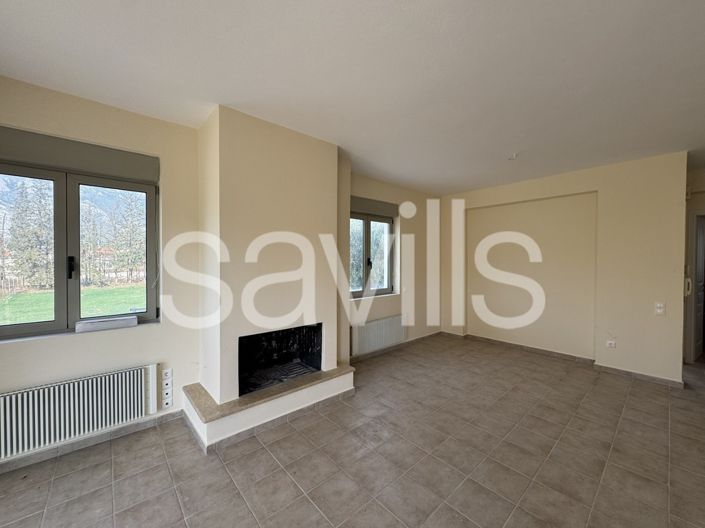 Image No.6-5 Bed House for sale