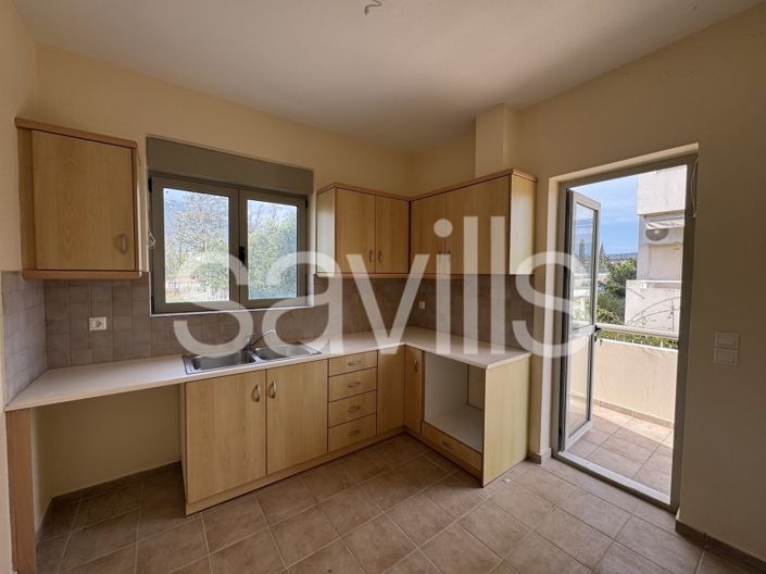 Image No.8-5 Bed House for sale