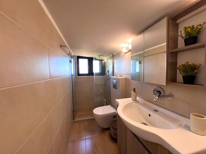 Image No.13-4 Bed Villa for sale