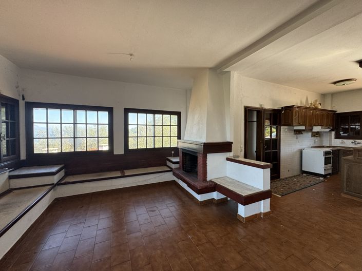 Image No.6-House for sale