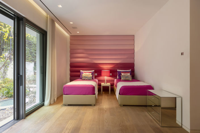 Image No.18-6 Bed Penthouse for sale