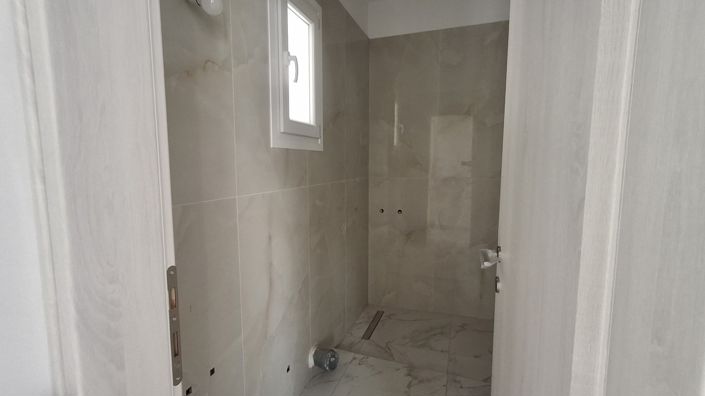 Image No.10-1 Bed Apartment for sale