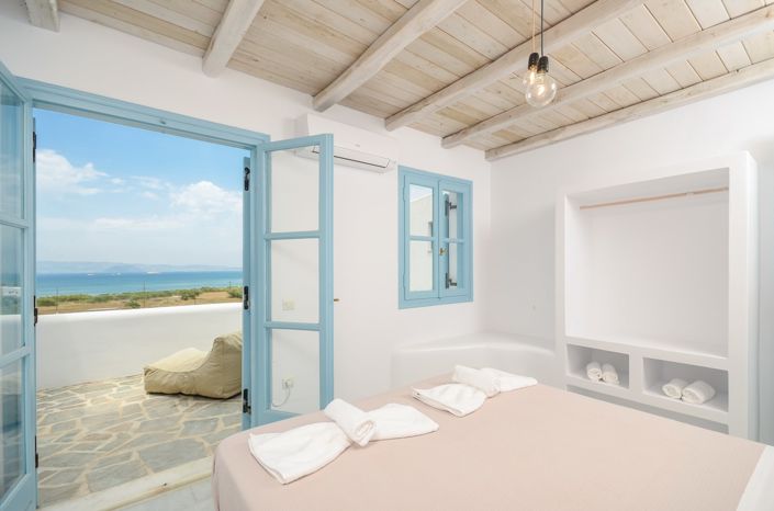 Image No.9-2 Bed Villa for sale