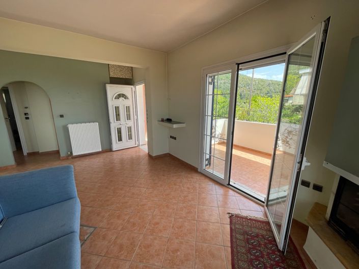 Image No.7-2 Bed House for sale