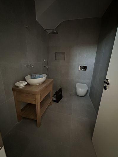 Image No.11-3 Bed House for sale