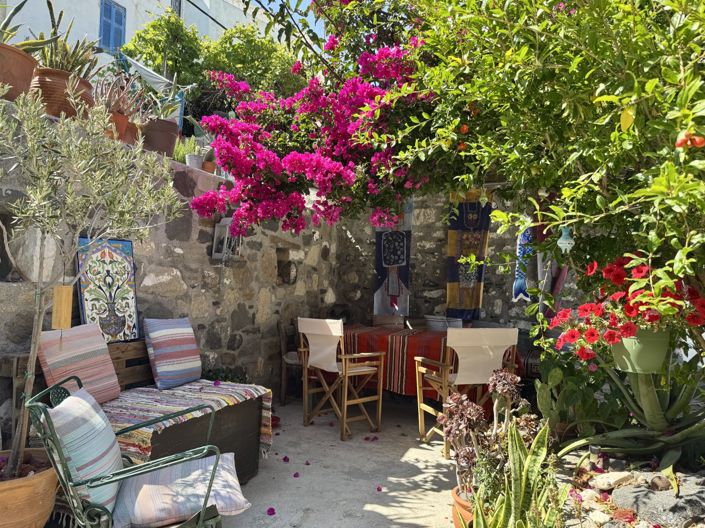 Image No.4-2 Bed House for sale