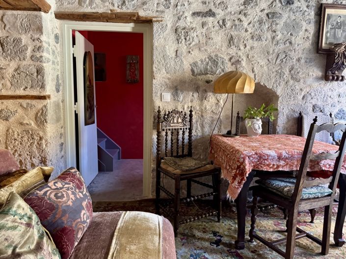 Image No.9-2 Bed House for sale