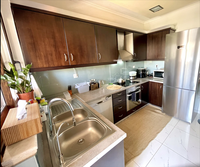 Image No.14-3 Bed House for sale