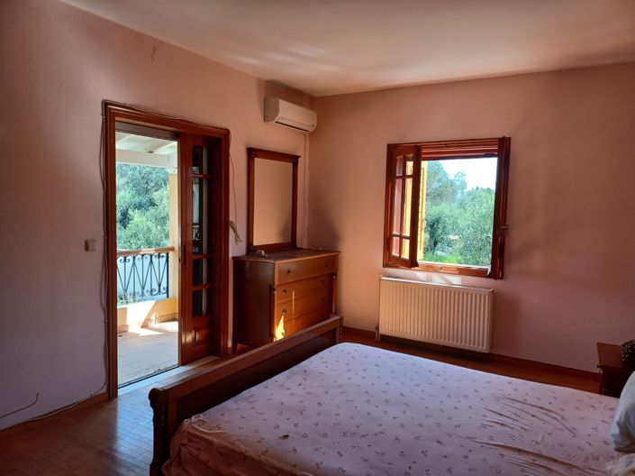 Image No.7-3 Bed House for sale