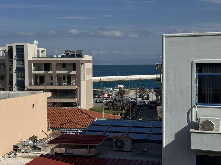 Image No.8-3 Bed Apartment for sale