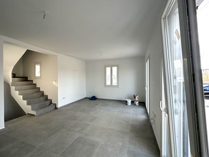 Image No.3-2 Bed Villa for sale