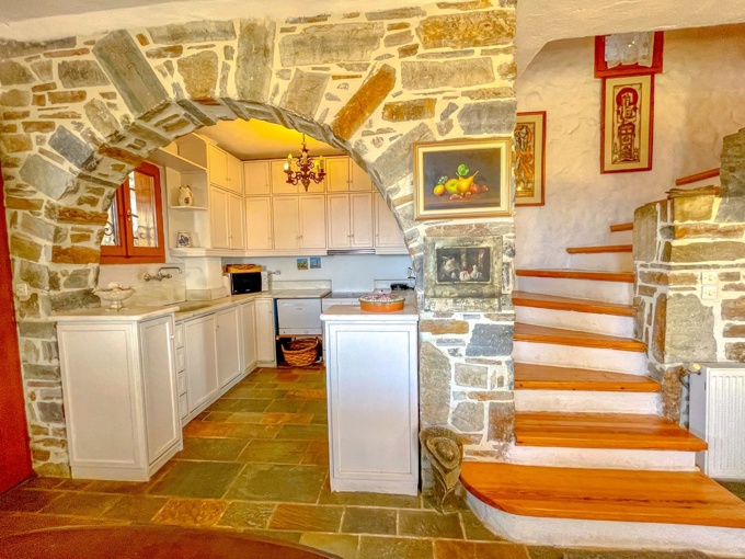 Image No.10-5 Bed Villa for sale