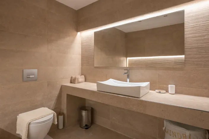 Image No.20-3 Bed Apartment for sale