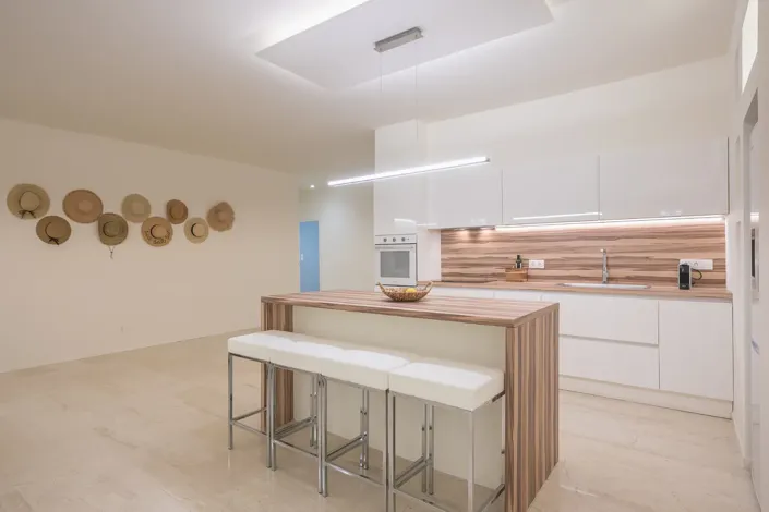 Image No.5-3 Bed Apartment for sale