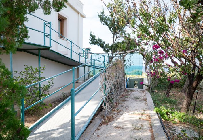 Image No.18-6 Bed Villa for sale