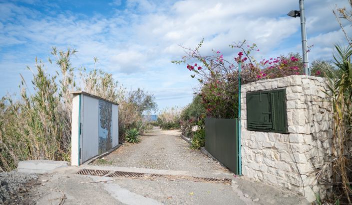 Image No.25-6 Bed Villa for sale