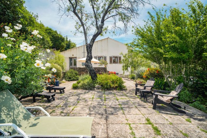 Image No.3-4 Bed Villa for sale