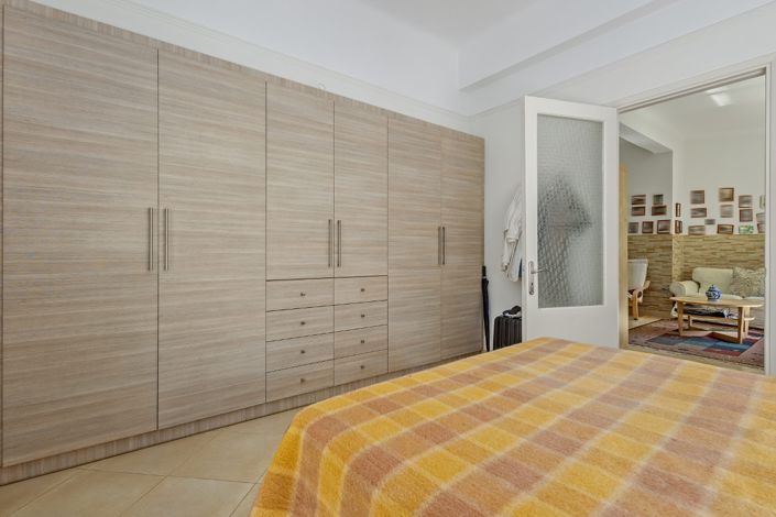 Image No.9-3 Bed Apartment for sale