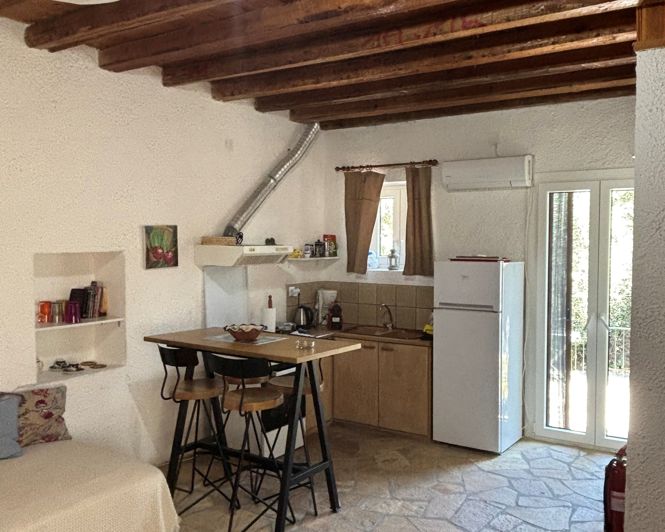 Image No.3-Maison de 1 chambre à vendre à Paxoi