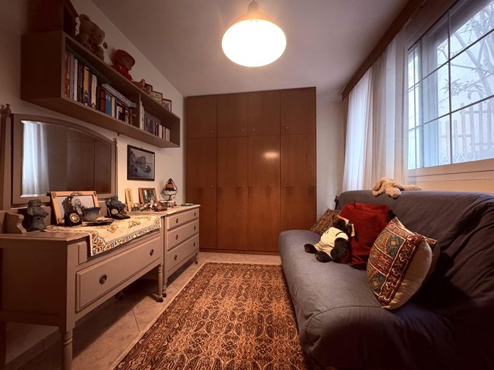 Image No.11-4 Bed House for sale