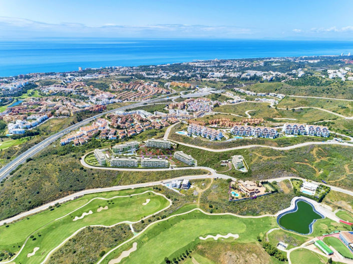 Image No.11-3 Bed Apartment for sale