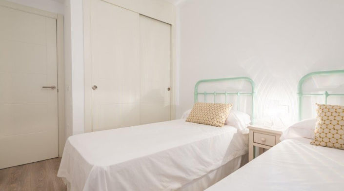 Image No.5-2 Bed Apartment for sale