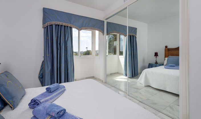 Image No.16-3 Bed Townhouse for sale
