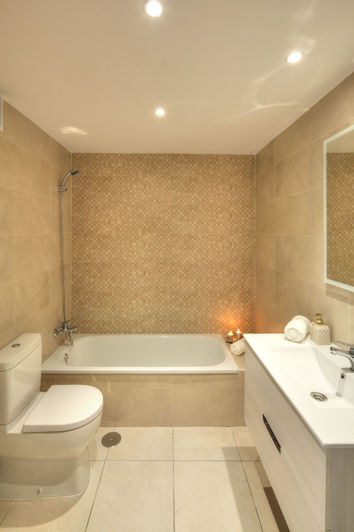 Image No.10-2 Bed Apartment for sale