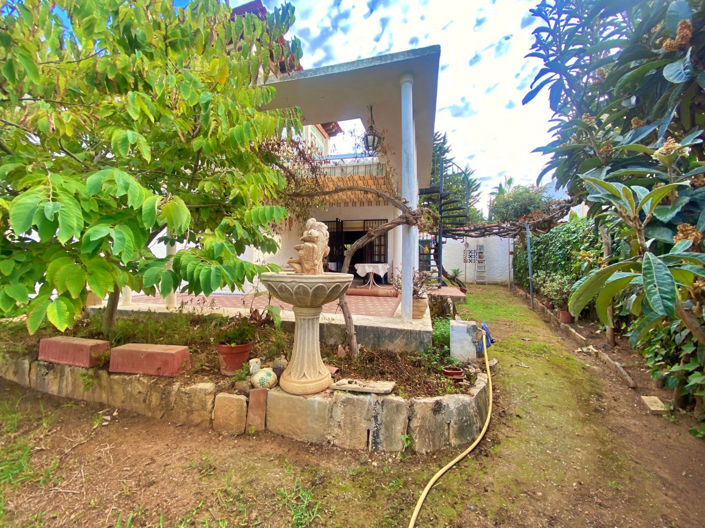 Image No.1-3 Bed Villa for sale