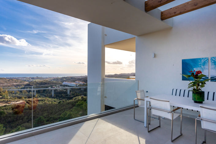 Image No.26-3 Bed Apartment for sale