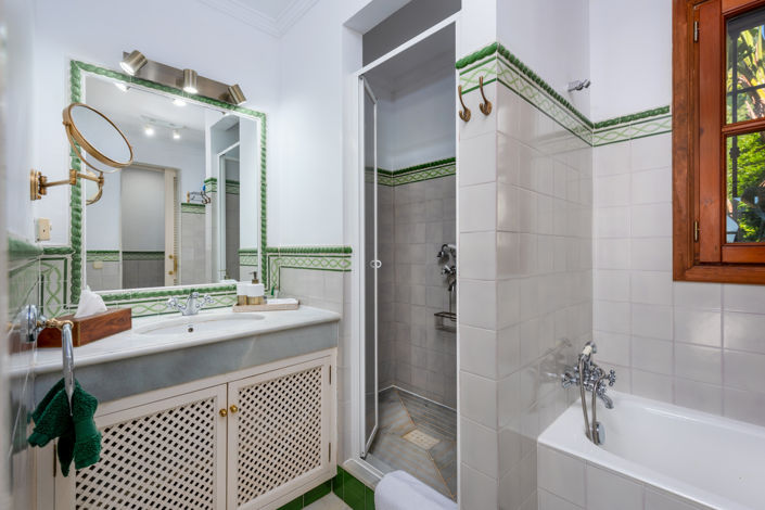 Image No.28-7 Bed Villa for sale