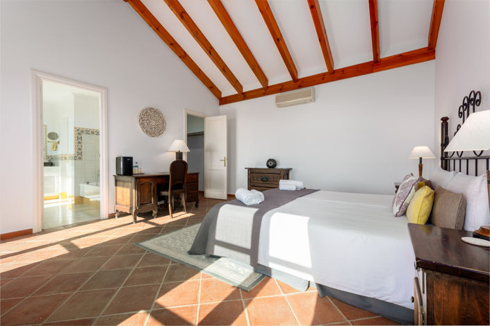 Image No.29-7 Bed Villa for sale