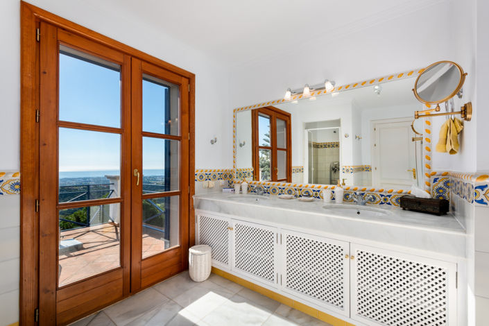 Image No.31-7 Bed Villa for sale