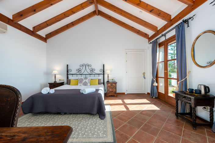 Image No.33-7 Bed Villa for sale