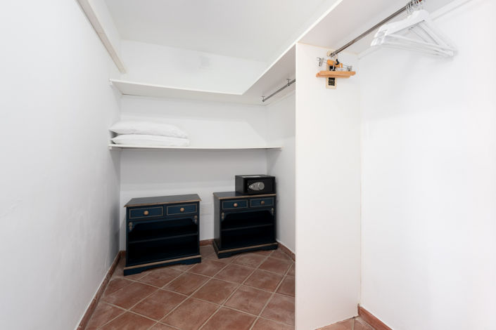 Image No.38-7 Bed Villa for sale