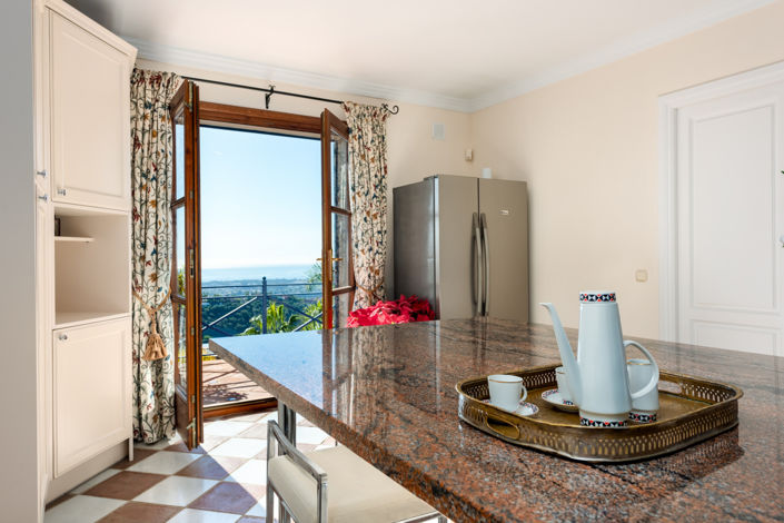 Image No.6-7 Bed Villa for sale