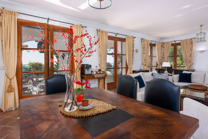 Image No.7-7 Bed Villa for sale