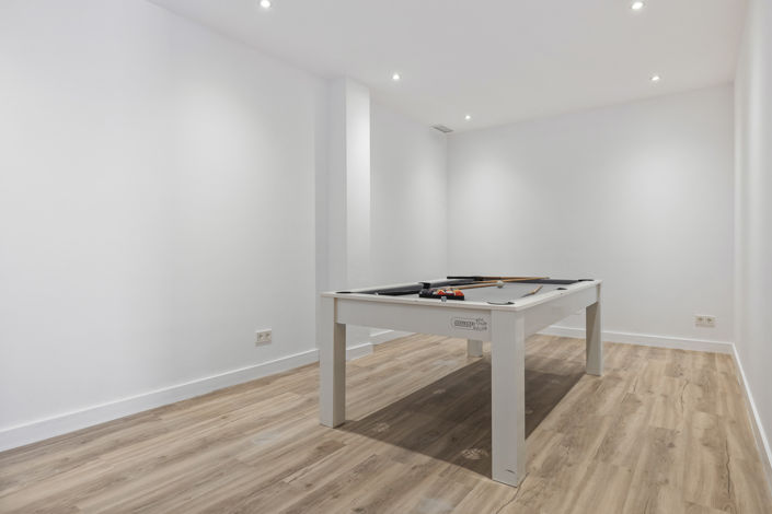 Image No.45-5 Bed Villa for sale