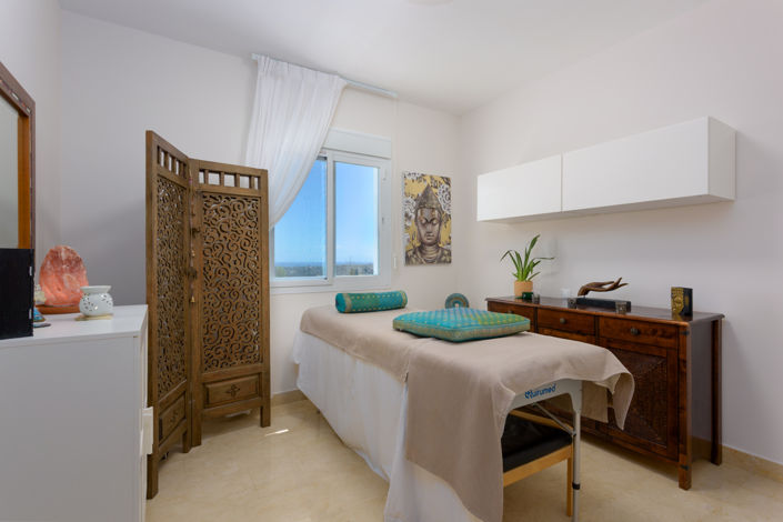 Image No.22-3 Bed Townhouse for sale