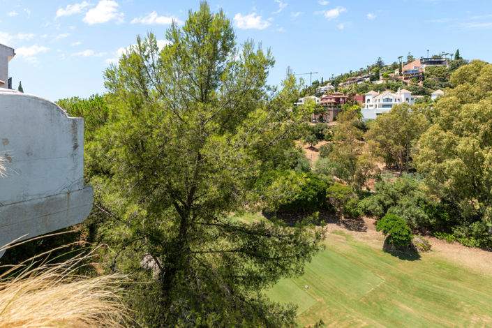 Image No.12-4 Bed Townhouse for sale