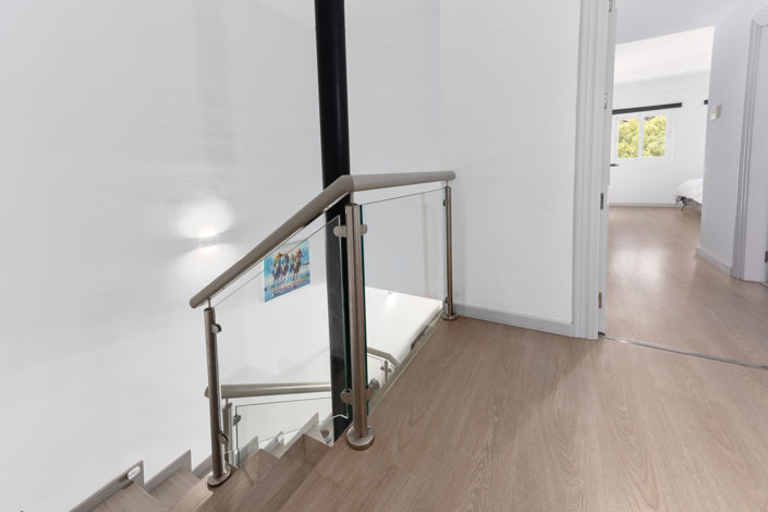 Image No.18-4 Bed Townhouse for sale