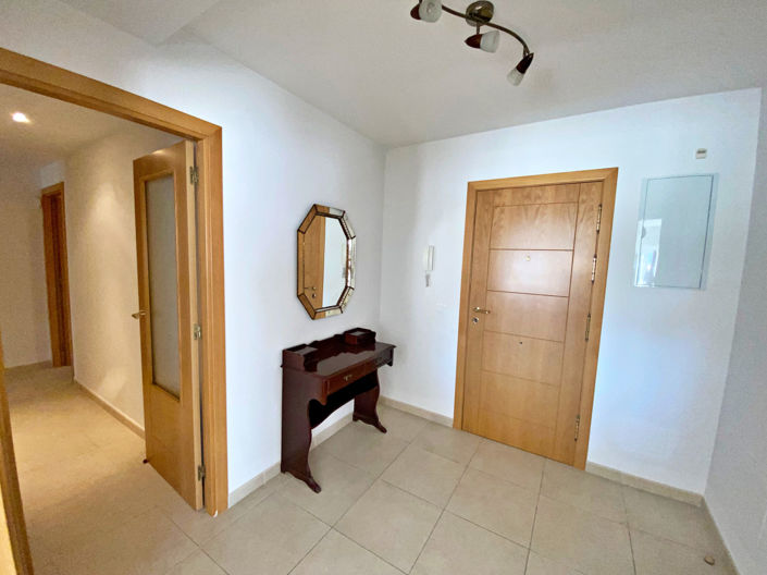 Image No.10-4 Bed Apartment for sale