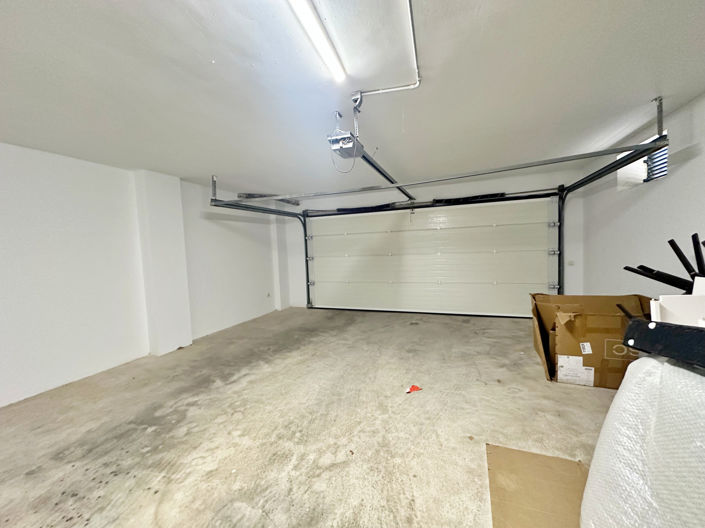 Image No.16-3 Bed House for sale