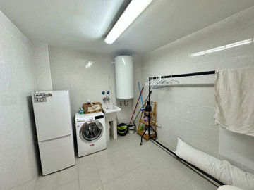 b98le8d7m9k3degpefzhs0lif8u4xzvzhwxtmggyekxx9