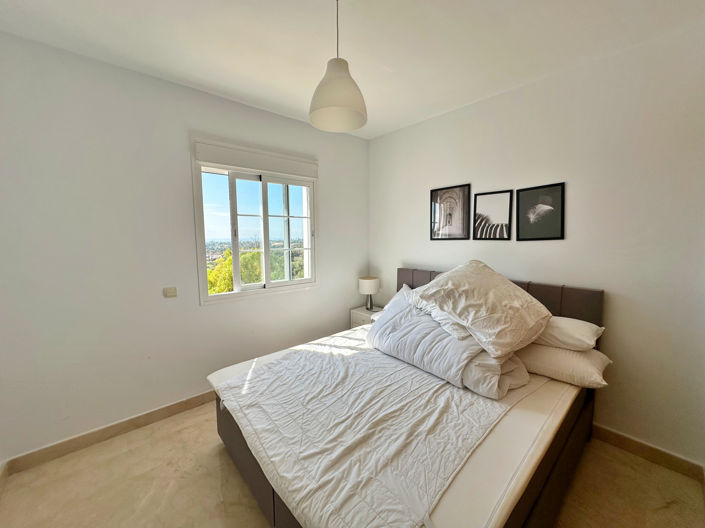 Image No.24-3 Bed House for sale