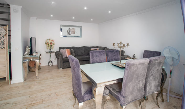 Image No.6-Maison de ville de 2 chambres à vendre à Estepona