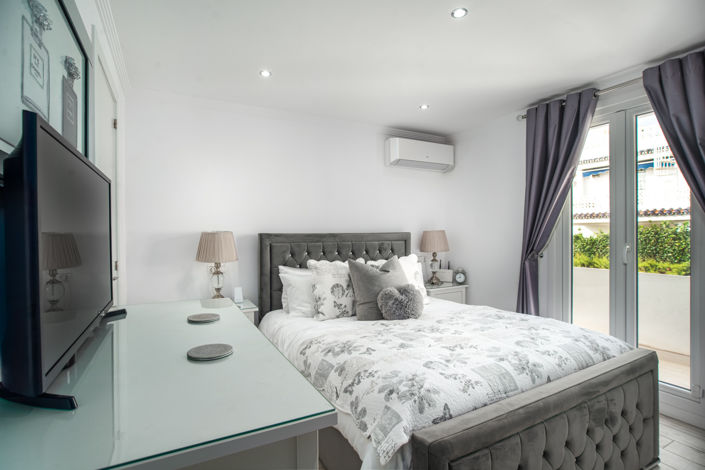 Image No.8-Maison de ville de 2 chambres à vendre à Estepona